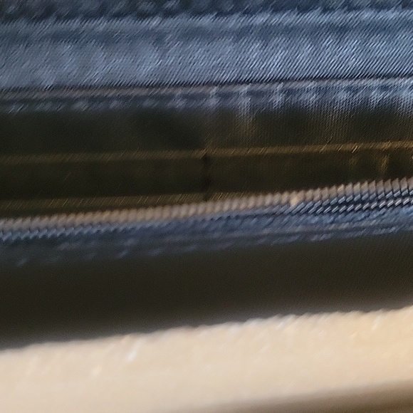 wallet - Picture 2 of 2